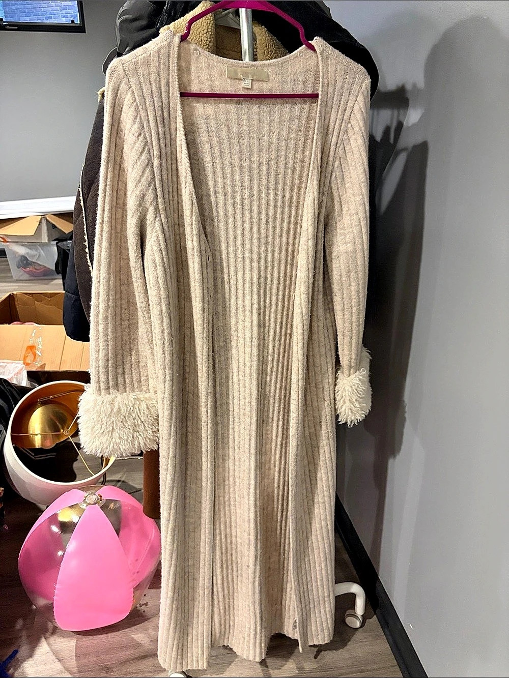 Flat White Ribbed Knit long sweater in light pink